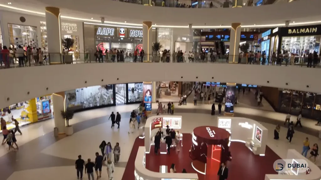 Fashion Avenue from inside